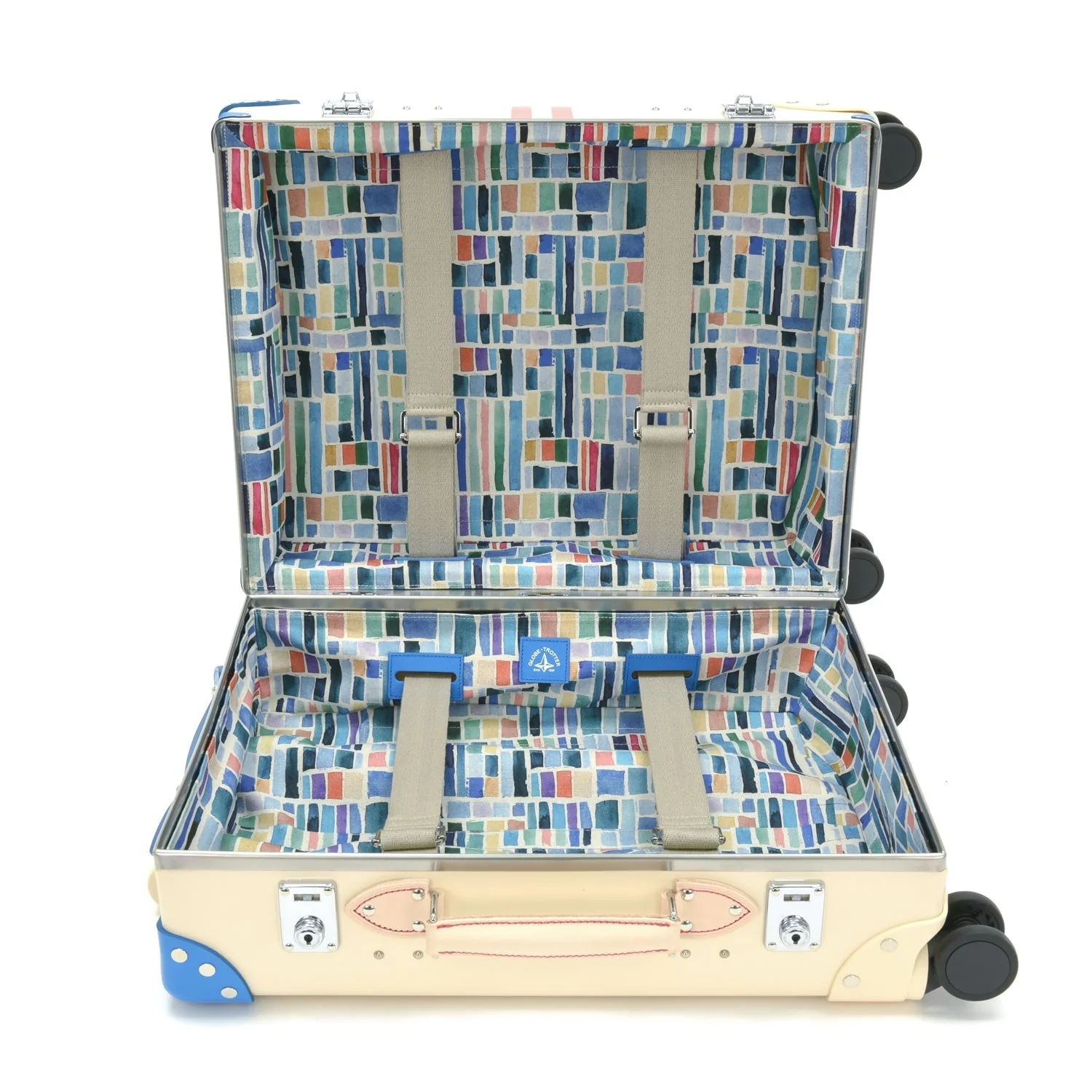 Albion · Carry-On - 4 Wheels | Ivory/Dorset Blue/Chrome - Image 3