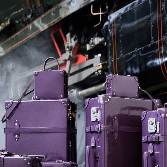 Amethyst · Vanity Case | Amethyst/Amethyst/Chrome - Image 9