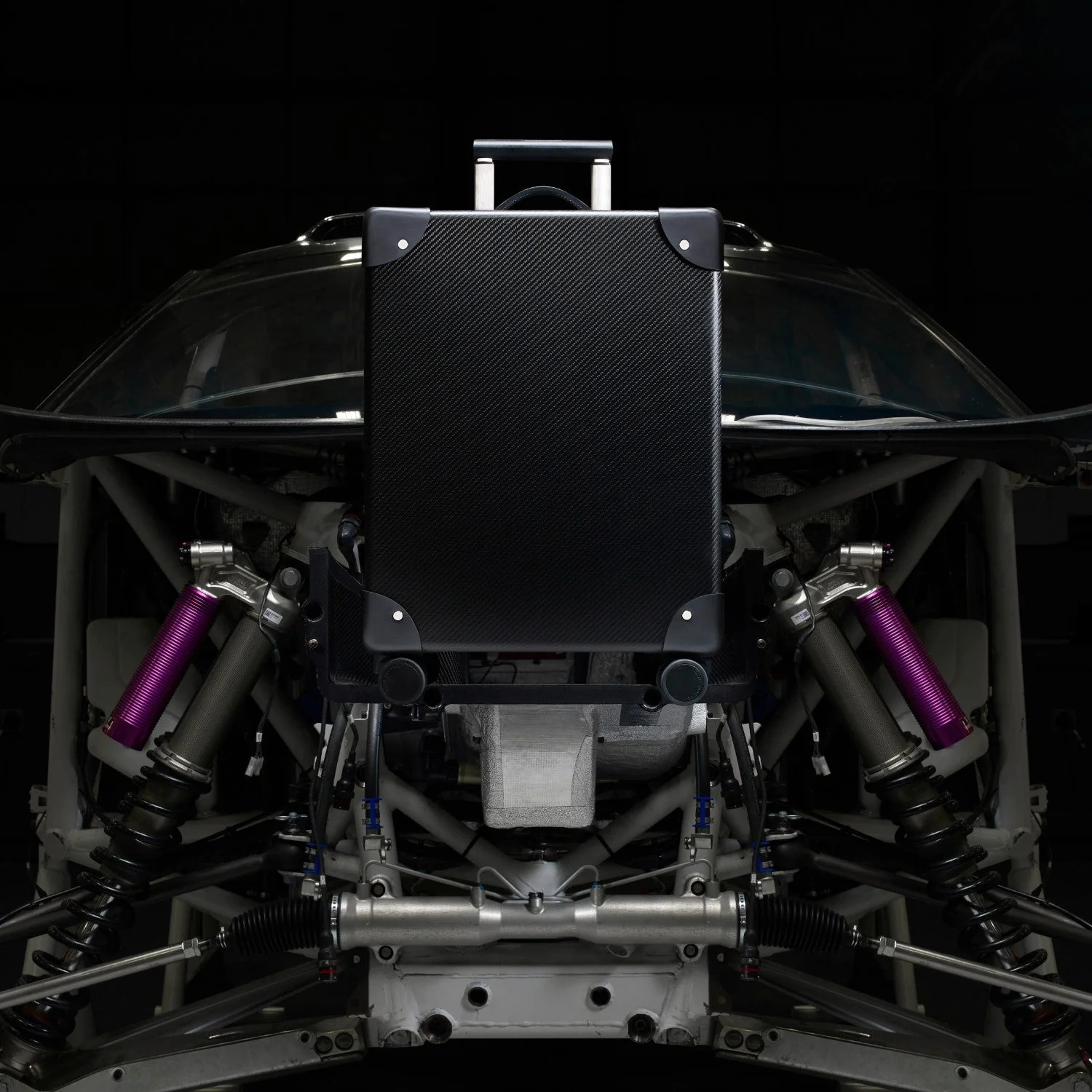 Carbon Fibre · Carry-On - 4 Wheels | Carbon Twill/Black/Chrome - Image 4