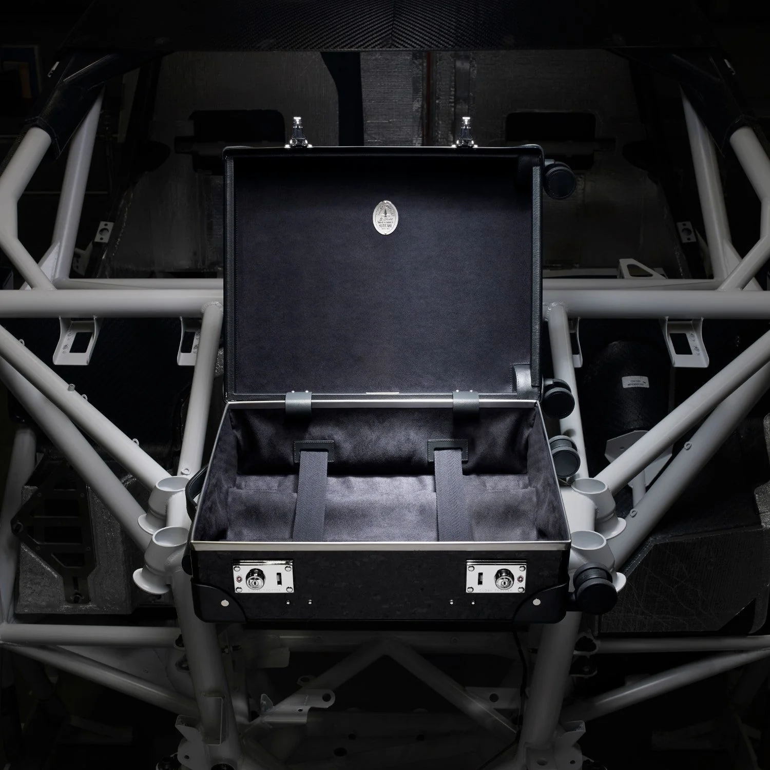Carbon Fibre · Carry-On - 4 Wheels | Forged Carbon/Graphite/Chrome - Image 4
