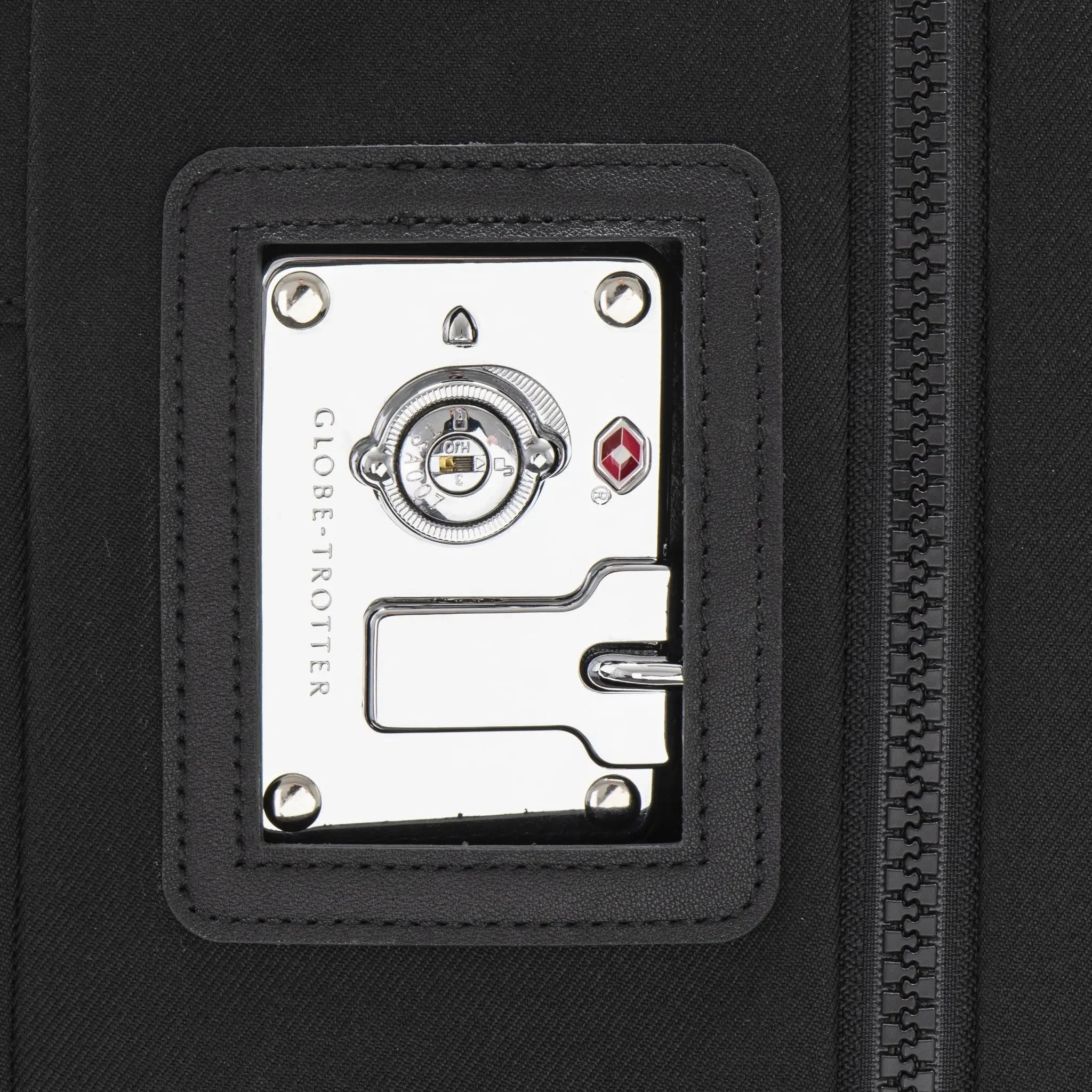 Case Cover · Large Check-In - 4W | Black - Image 8