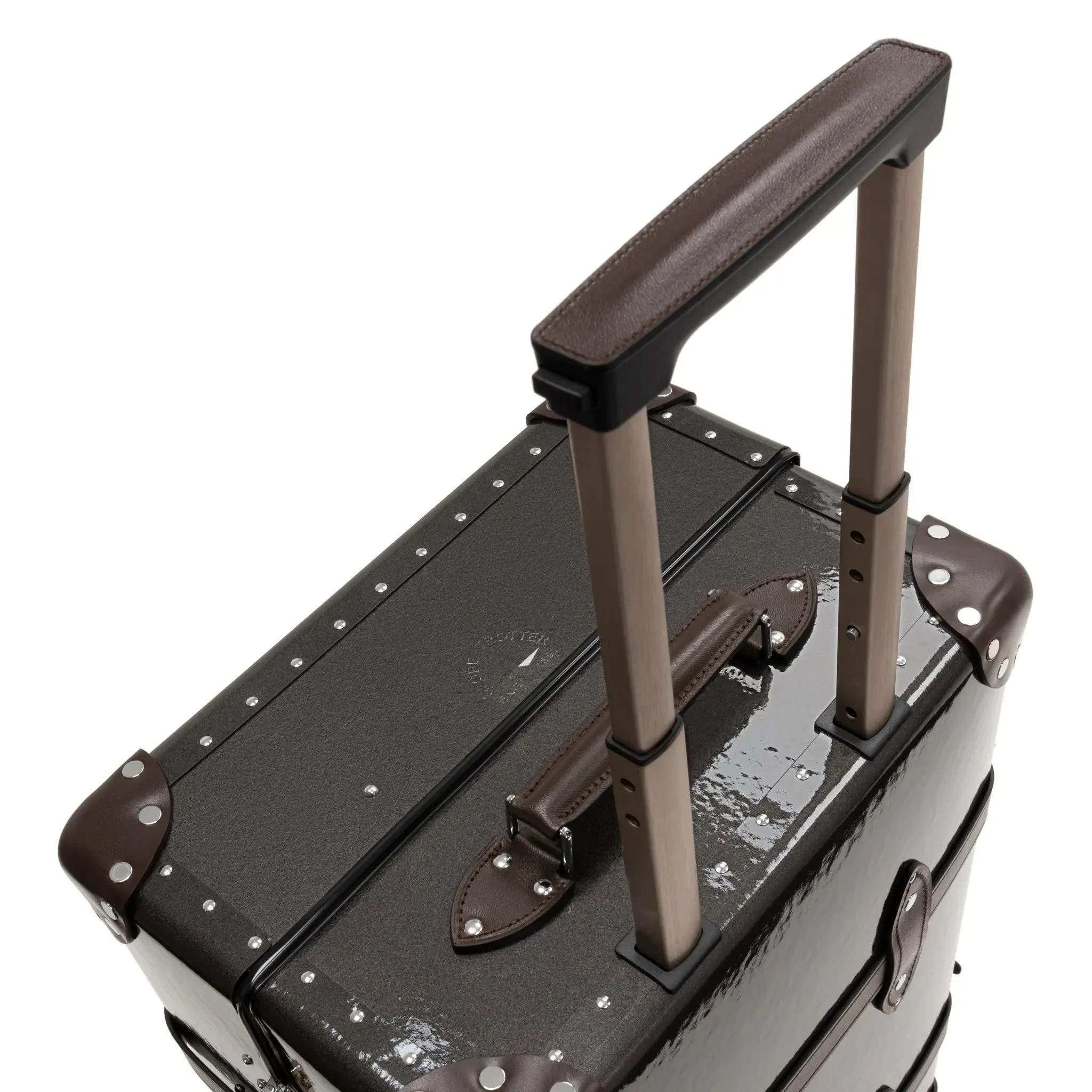 Caviar · Medium Check-In - 4 Wheels | Caviar/Chocolate/Chrome - Image 6