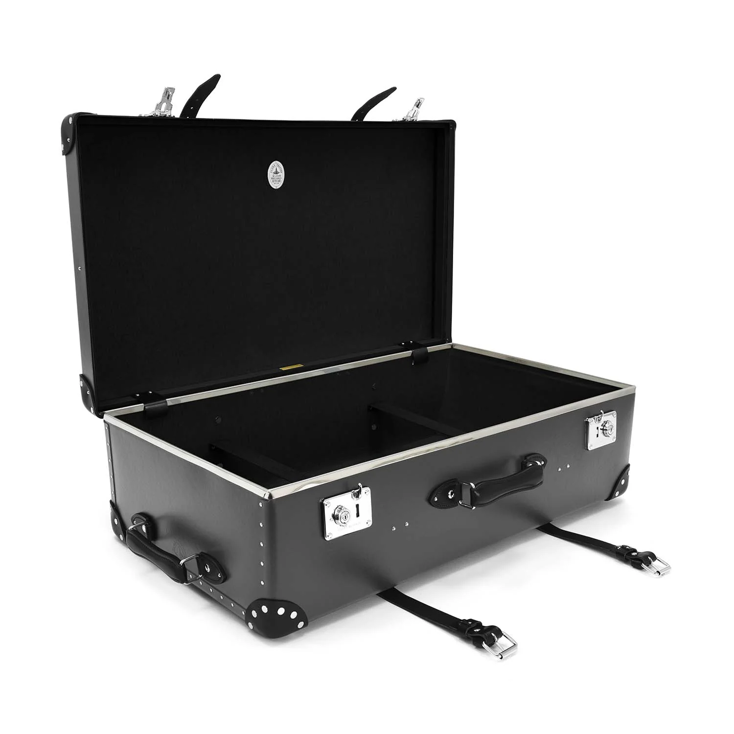 Centenary · XL Suitcase - 2 Wheels | Charcoal/Black/Chrome - Image 3