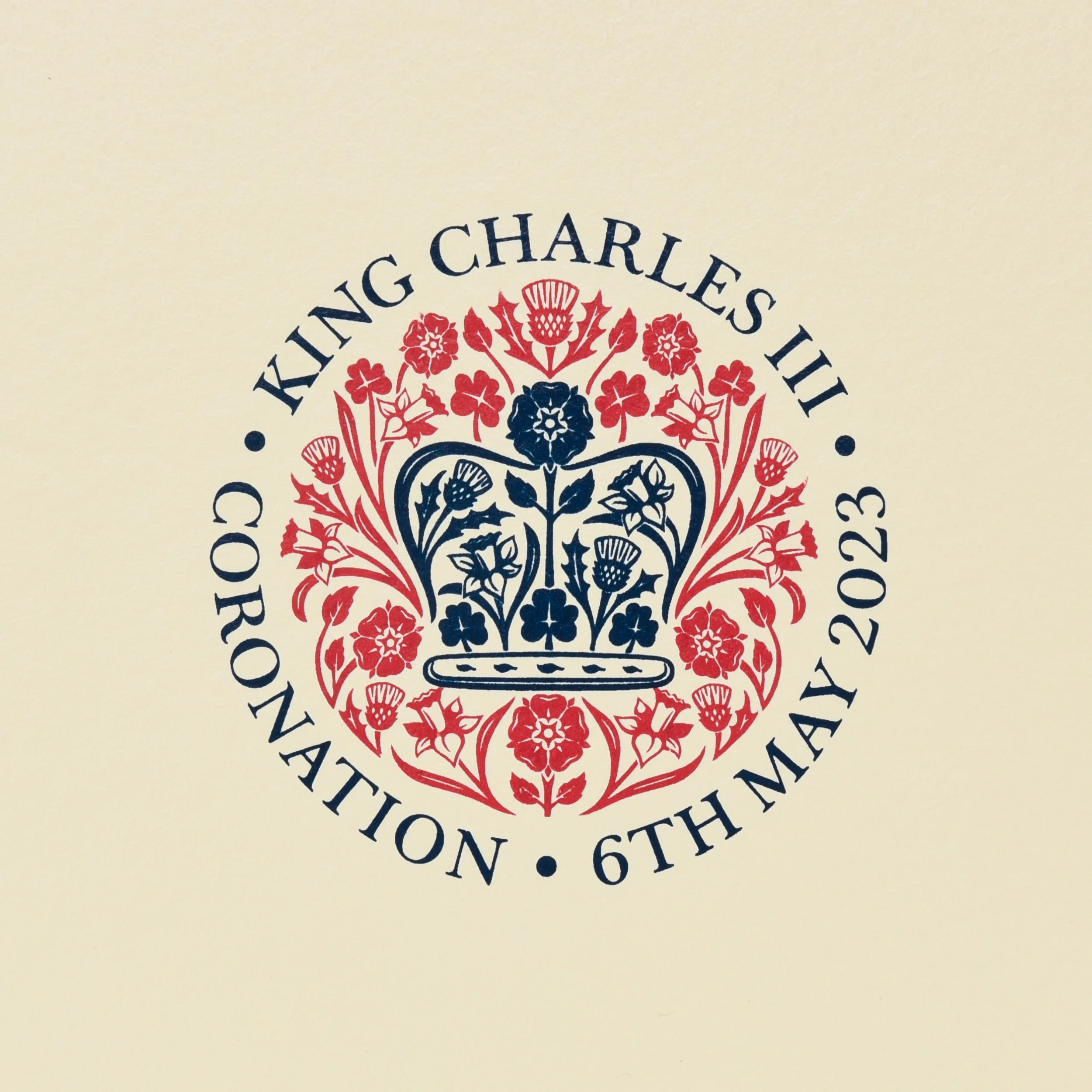 Coronation Special · Large Check-In - 2 Wheels | Ivory/Navy/Gold - Image 10