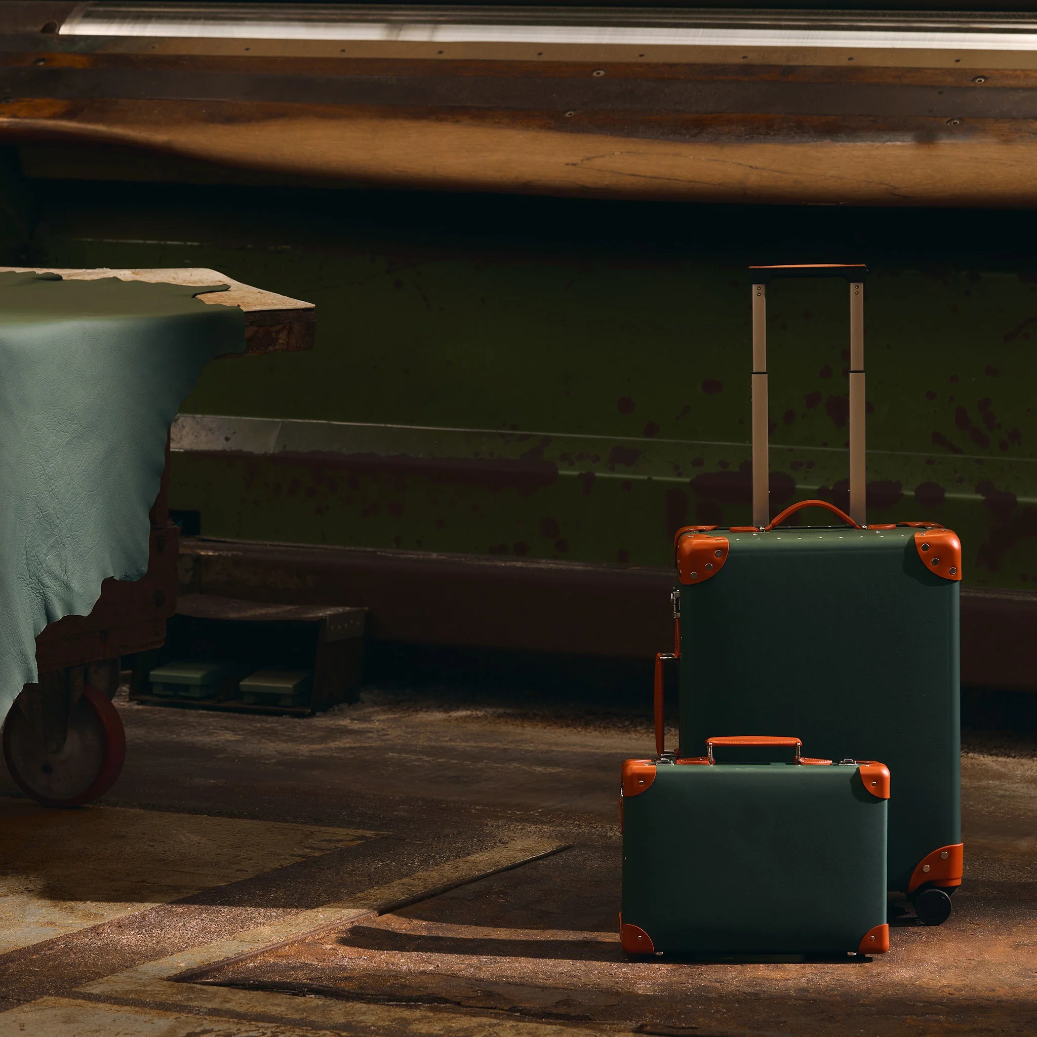 Crafted · Carry-On - 4 Wheels | Leaf/Orange/Chrome - Image 9