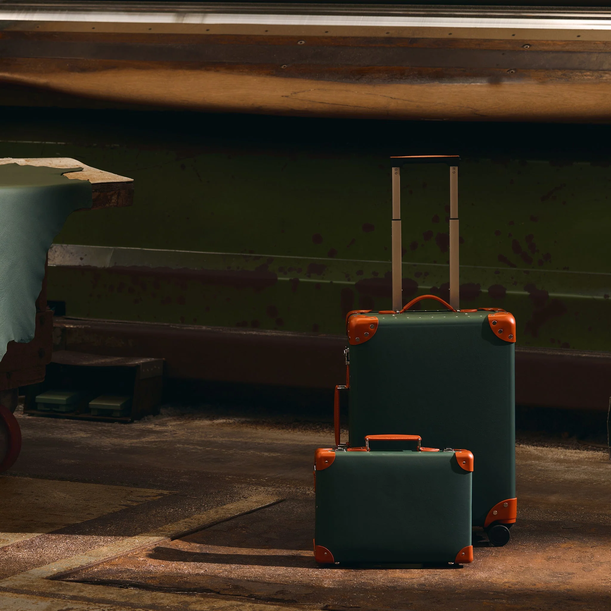 Crafted · Small Attaché | Leaf/Orange/Chrome - Image 8