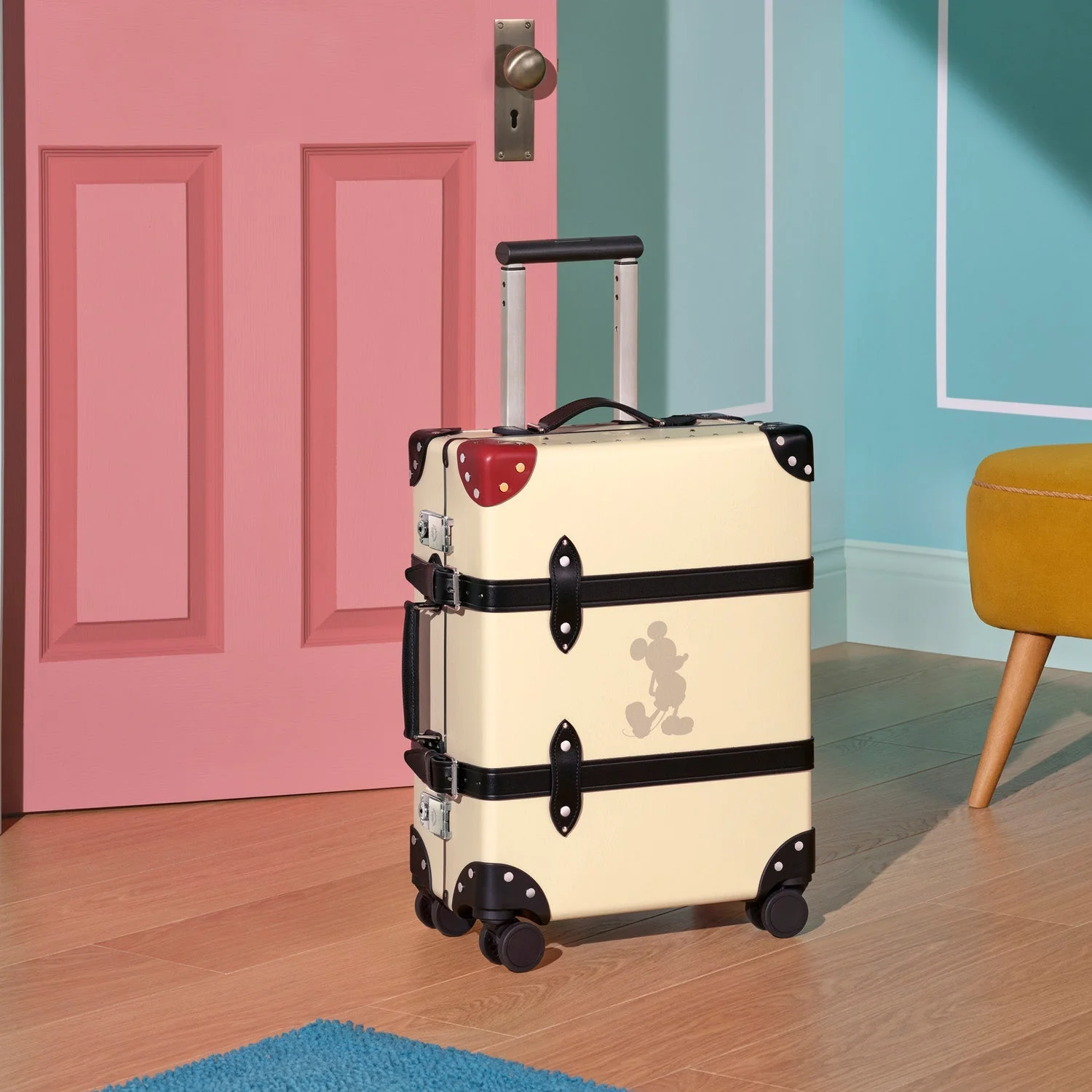 Disney · Carry-On - 4 Wheels | Ivory/Black/Chrome - Image 5