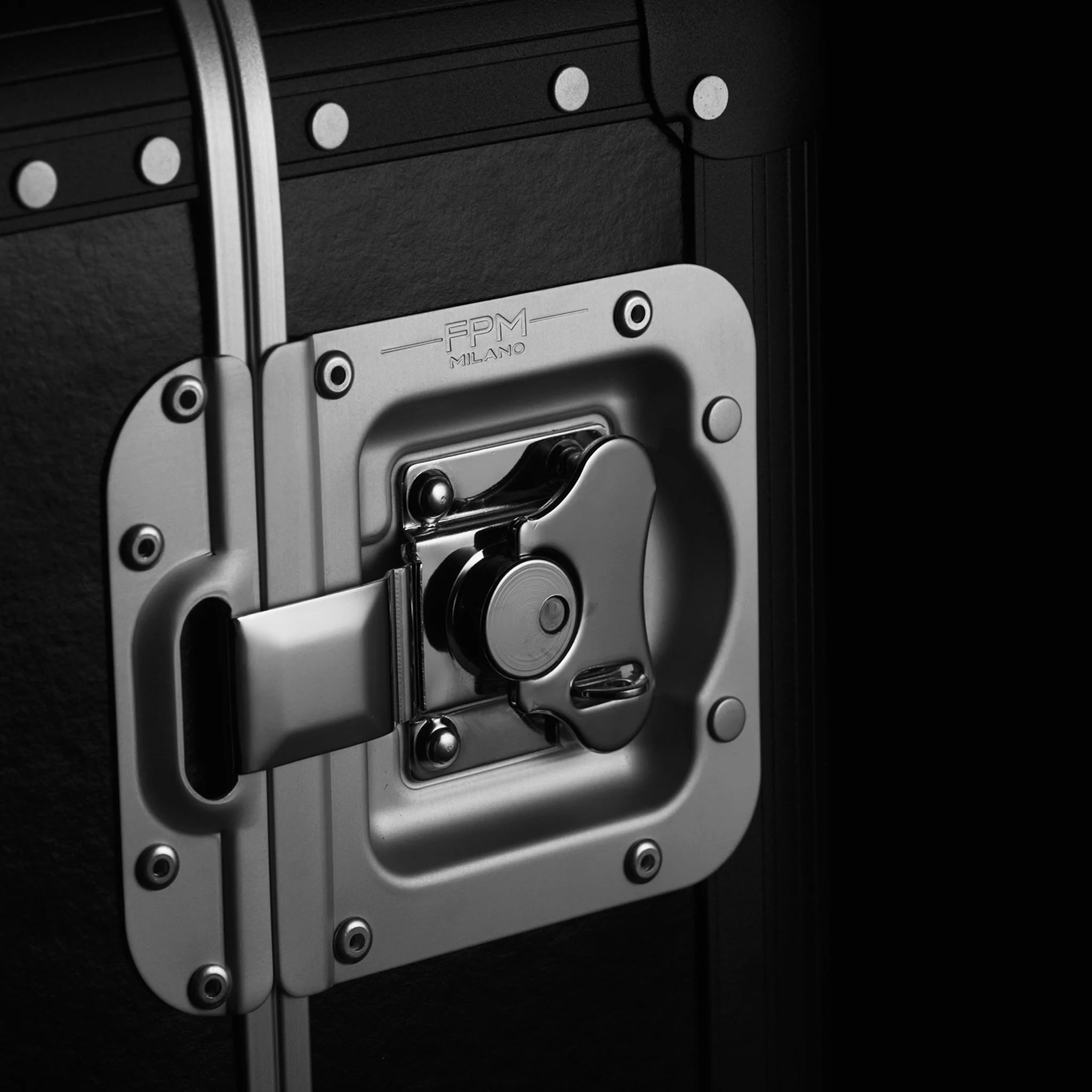 FPM Bank Centenary · 68 Spinner | Black - Image 14