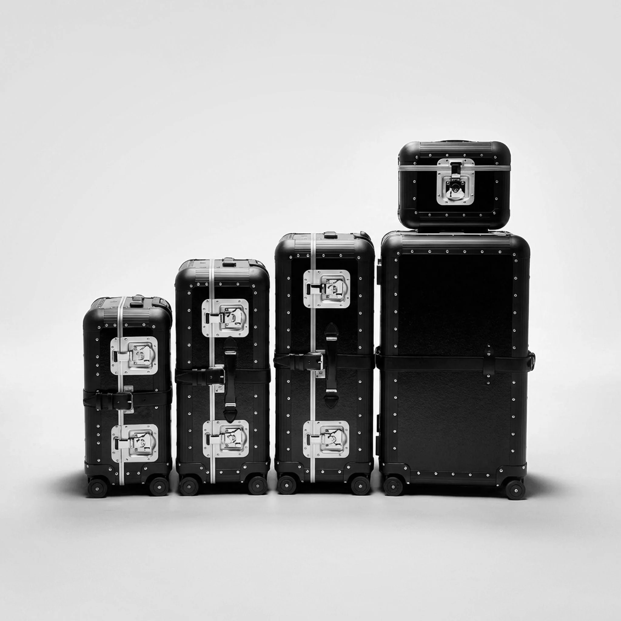 FPM Bank Centenary · Trunk | Black - Image 16