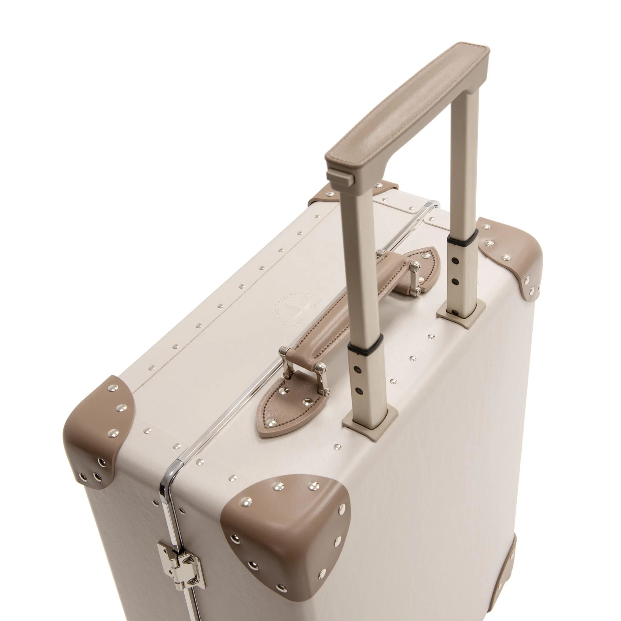 Metropolis · Carry-On - 4 Wheels | Chalk/Moss/Chrome - Image 6