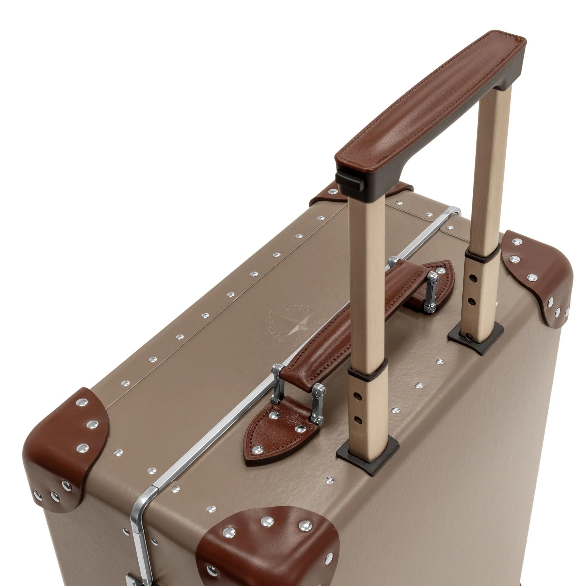 Metropolis · Carry-On - 4 Wheels | Noble Brown/Brown/Chrome - Image 8