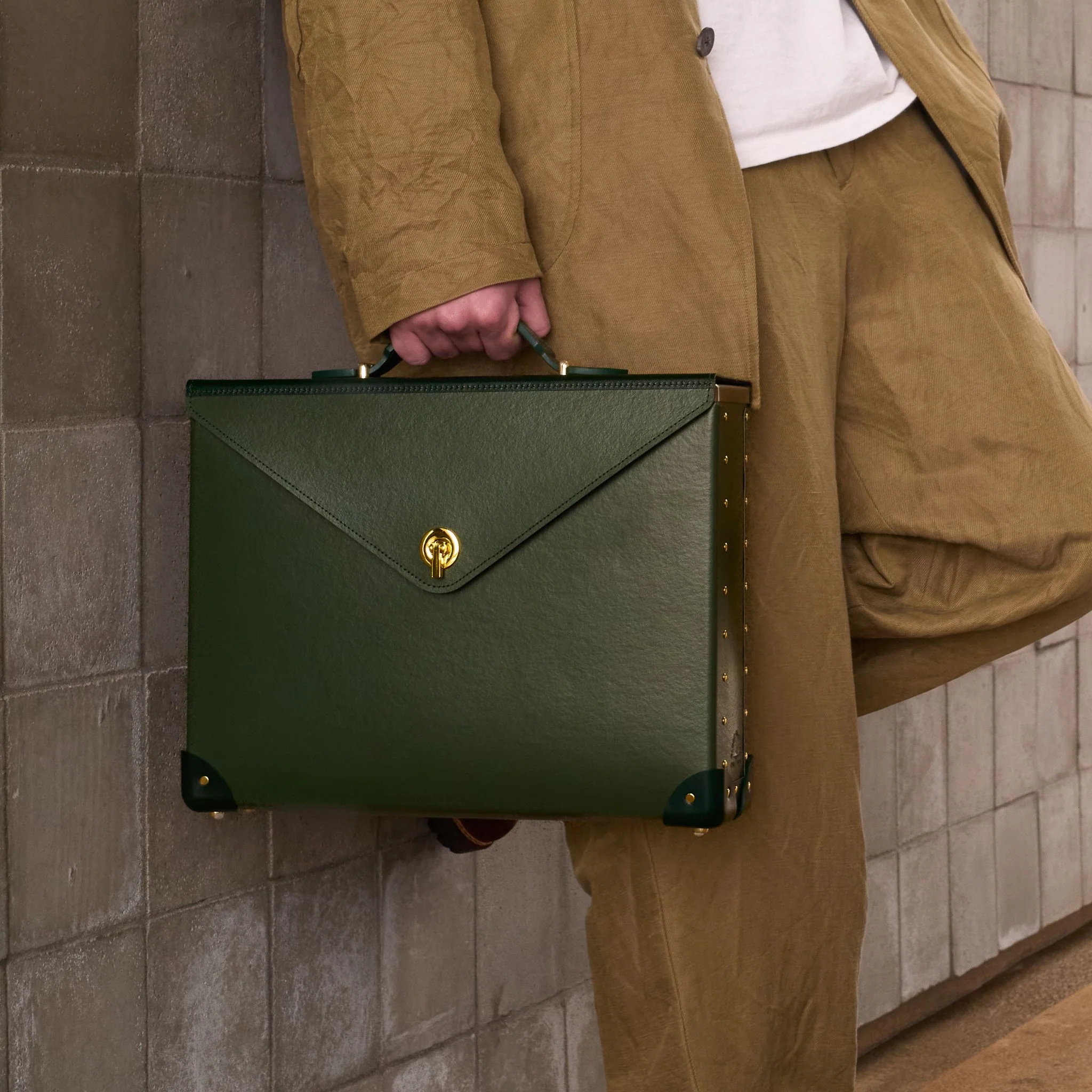 Original · Folio Briefcase | Green/Kerry Green/Gold - Image 9