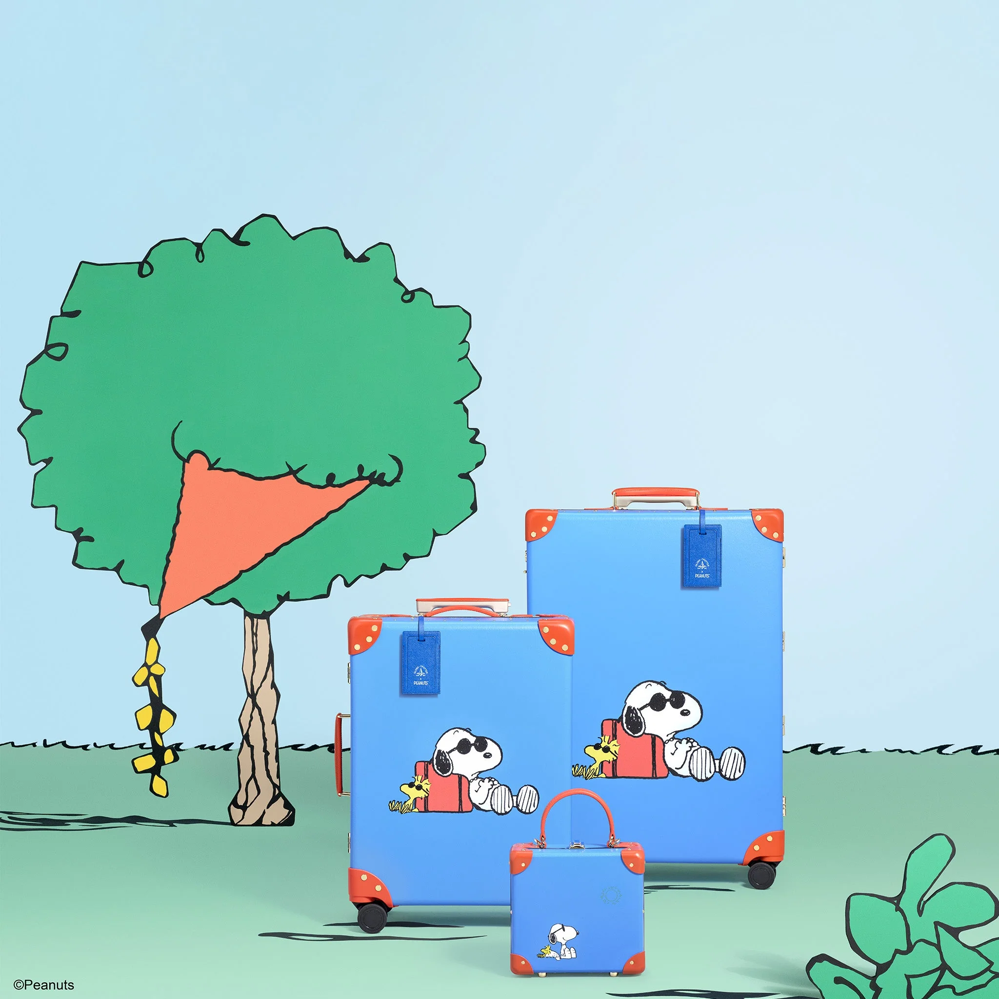 Peanuts · Carry-On - 4 Wheels | Royal Blue/Orange/Gold - Image 3