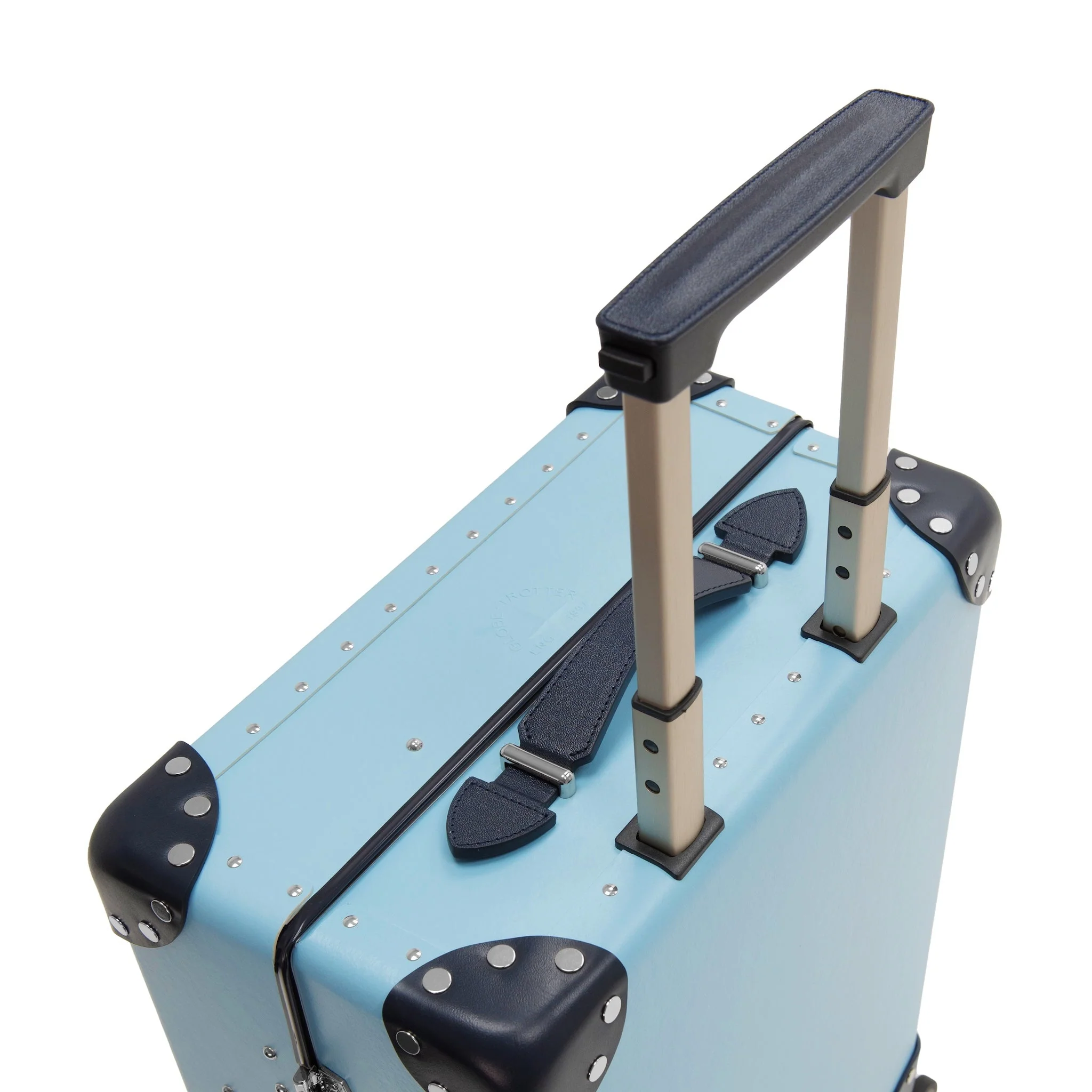 Peanuts 75th Anniversary · Carry-On - 4 Wheels | Pastel Blue/Navy/Chrome - Image 7